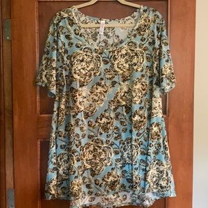 LuLaRoe Perfect T XL